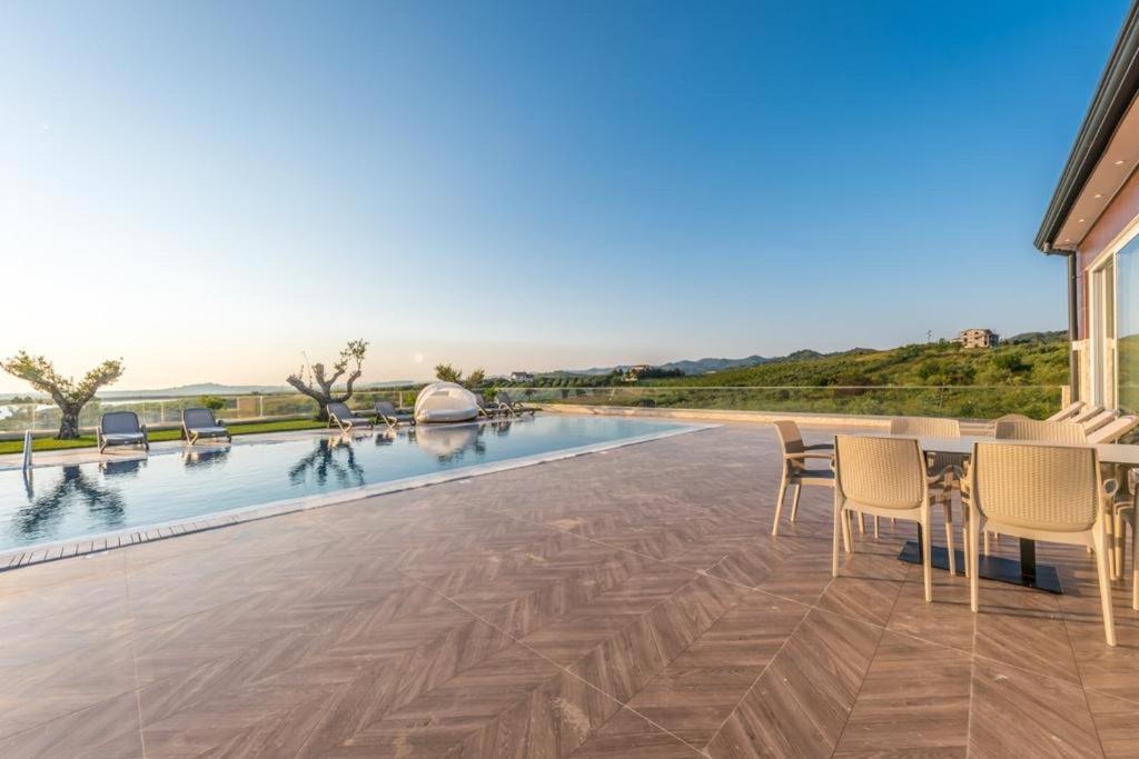 Top Villas Durres Durrës Exterior foto
